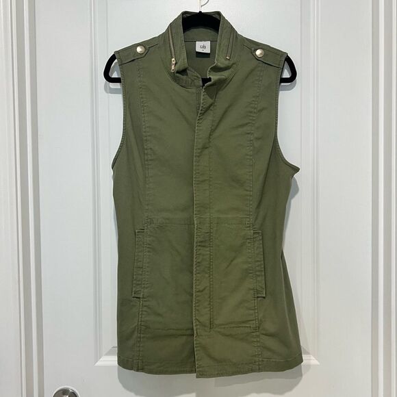 Cabi Explorer Utility Vest in Olive Green Style# 5101 Size Medium Full Zip - Picture 3 of 15